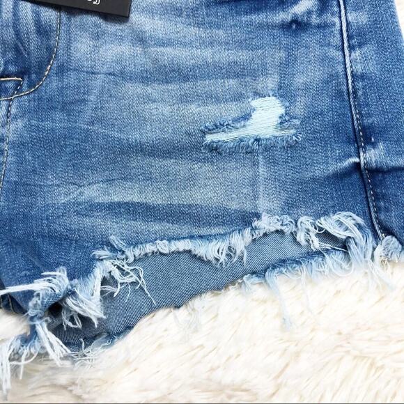 NWT BLANKNYC Denim Puppy Love Denim Wedge Shorts Size 24 - Picture 9 of 14